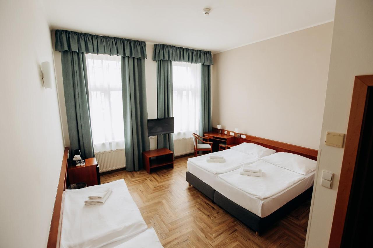 Alton Hotel Prága Kültér fotó