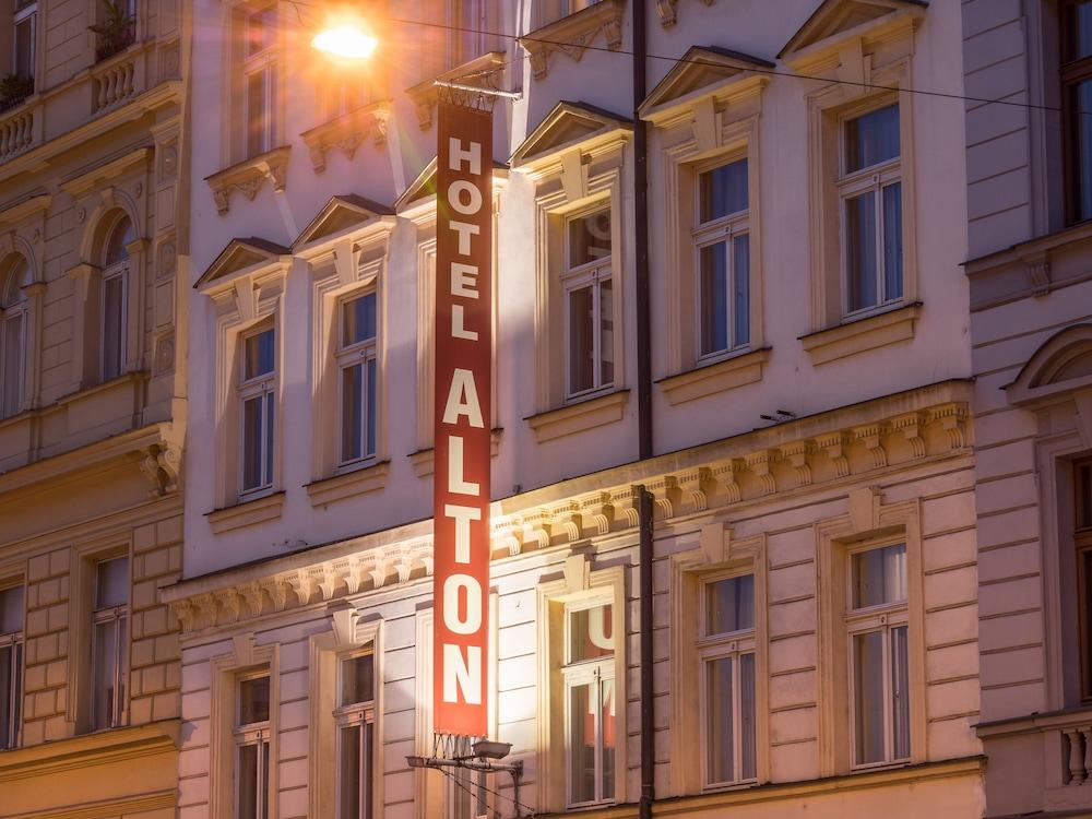 Alton Hotel Prága Kültér fotó