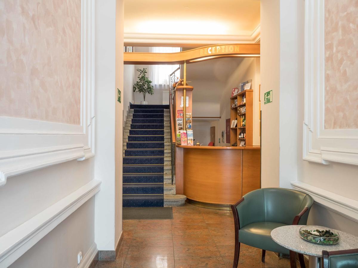 Alton Hotel Prága Kültér fotó